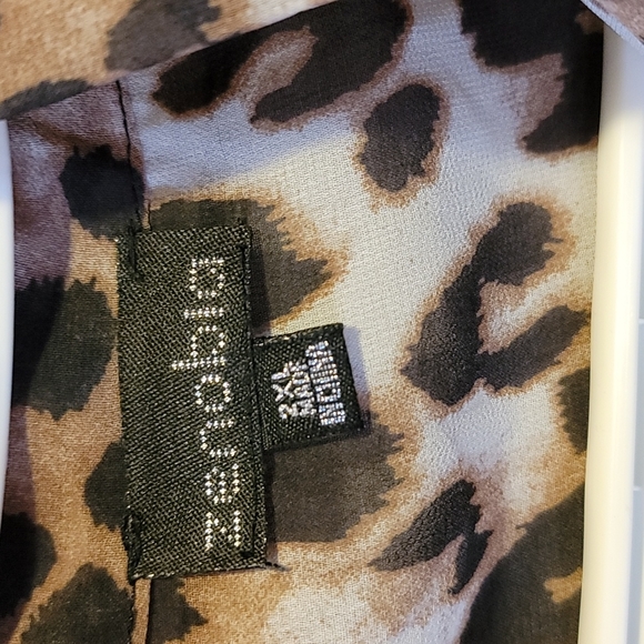 EUC 2xl Lepord print polyester Blouse - Picture 5 of 5